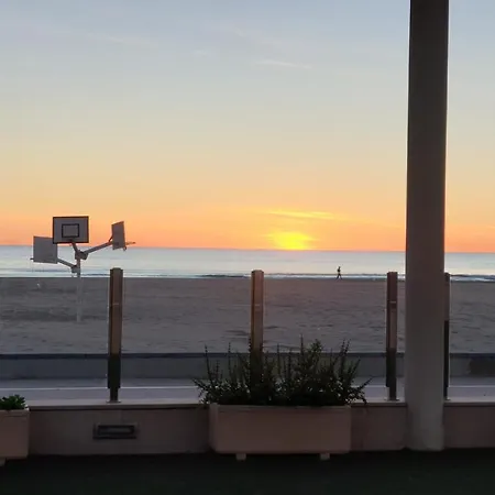 Luxury With Terrace And Sea Views Apartment